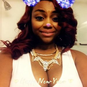 Meet your Posher, Shirette